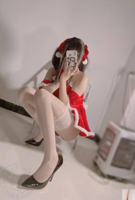 [مجموعه اینترنتی]دختر رفاه شیائو نینگ از “پای ابریشم کریسمس” انحصاری VIP متنفر است[45P]