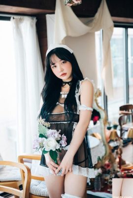 عکس بدن زیبای کره ای SON YEEUN (29P)