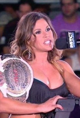 میکی جیمز – (WWE-TNA) (35P)