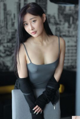 عکسبرداری خصوصی با پای گنده گو چوچو مدل چینی XiuRen نسخه کامل 21 پست 8 (140P)