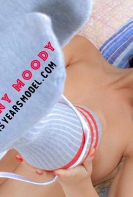 (This Years Model) 30 آوریل 2023 – Destiny Moody – Socks of Destiny (27P)