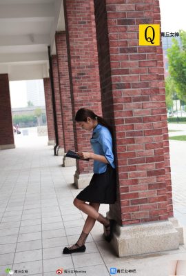 (الهه Qingqiu) 2017.10.06 Q10.053 عکس پاهای زیبا Wen Xi (92P)