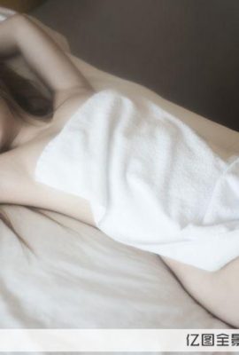 مدل زیبا وانگ یوچون سینه های زیبای خود را نشان می دهد و سکسی و وسوسه انگیز است (17P)