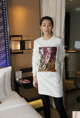 (جمع آوری شده توسط خودم) عکس های خصوصی زیبا از مدل چینی ویویان از آژانس Meiying، دختری با پاهای بلند (84P) (84P)