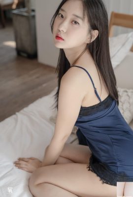 مدل خیره کننده کره ای Shin Jae-eun zennyrt عکس سکسی “Blessing” (37P)
