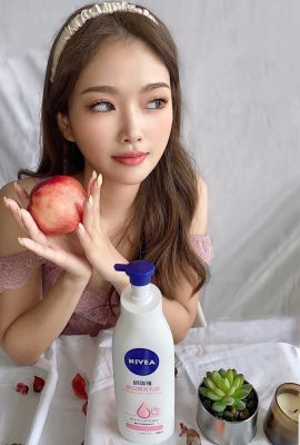 دختر زیبای شیرین “لین چینگ سانی” هم خالص و هم جذاب است، خیلی عالی!  (10P)