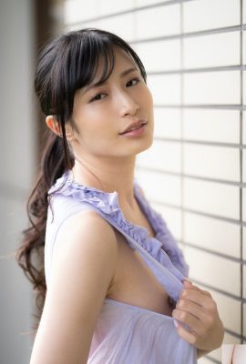 (Nakajo Kanon) جدیدترین عکس زنی بالغ با سینه های گرد و حساس اینترنت را داغ کرده است (17P)