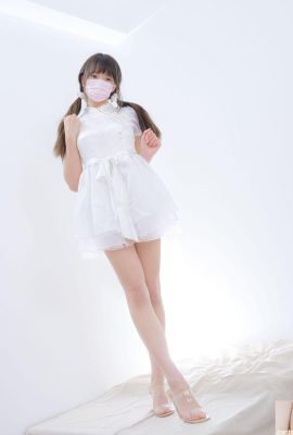 عکس خصوصی از یک دختر بامزه با دم – هارویوکی (113P)