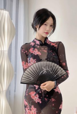 (عکس سکسی) Dou Niang “Sexy Cheongsam” (38P)