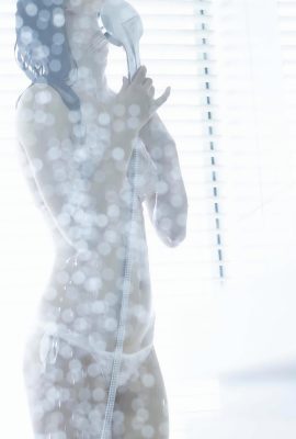 (هانامورا یوکی) تمام بدن پر از زنانگی است و بدن خیس کاملاً نمایش داده می شود (25P)