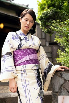 Miho Tsuno Yukata و پوست برهنه (121P)