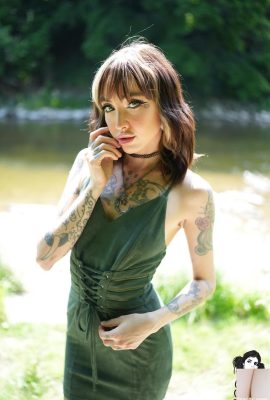 (Suicide Girls) 12 دسامبر 2024 – Lovesick – Forest Eyes (41P)