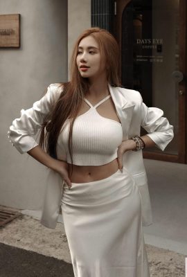 شهروندان “Lu Yanxin_______” از بدن داغ شگفت زده شدند (22p)