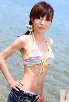 Sakurako: Gravure Idol Vol.057 من برای اولین بار در ساحل رابطه جنسی داشتم (13p)