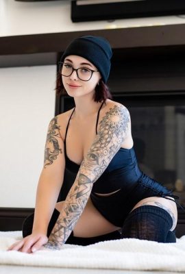 (Suicide Girls) 15 مارس 2024 – Babyrae – در جایی فقط ما می دانیم (41p)