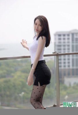 الهه معتدل Meng Xinyue لباس زیر لباس های زیبا و جذاب و جذاب (86p)