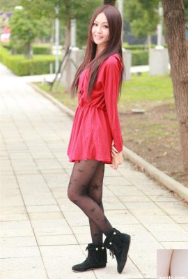 وسوسه های سیاه و سفید دختر مدرسه خالص و ناز (11p)