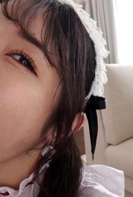 Onosaka Yuika: (4K) سینه های زیبا و باسن زیبا … یک خدمتکار زیبا با موهای سیاه بلند و پوست عادلانه در حال پوزخند است … (21p)