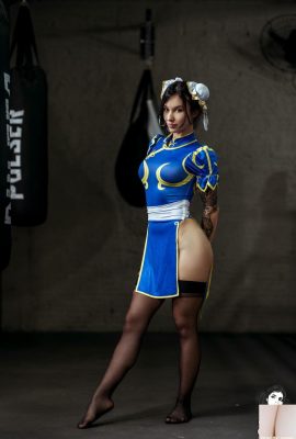 (Suicide Girls) 15 ژوئن ، 2025 – شراب – به دنبال اسپرینگ (40p)