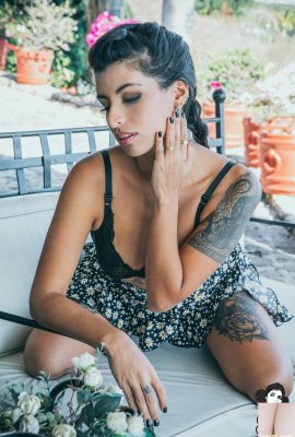(Suicide Girls) 30 ژوئن 2025 – جولیجو – آفتابگردان (51p)