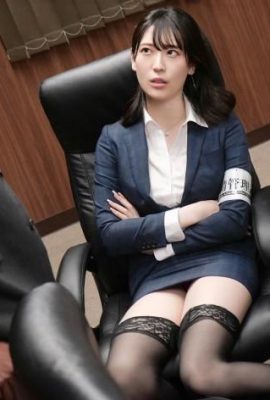 Takimoto Shizukuha: Camepie Ejaculation Officer Case.16 Takimoto Shizukuha (14p)