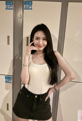 “Wu Youxi” چهره و چهره ای کامل دارد که نمی تواند در برابر جذابیت او مقاومت کند (10p)