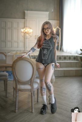 (Suicide Girls) 23 ژوئیه 2025 – Alenagzhel – کیک تولد شما (41P)