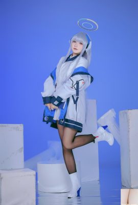 (مجموعه آنلاین) آیا توله خرس است (Shi yi zhixiong zi ma) cosplay Ushio Noa – Blue Archive (100P)