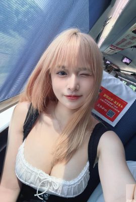 “Niuniu Girl” بهترین سینه ها و منحنی های بدن را دارد (10P)