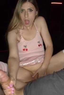 من امروز می خواهم مقعدم را لعنتی کنم، بنابراین از قبل یک پلاگین لب به لب آوردم و آن را تکه تکه کردم (12P)