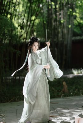 خواهر ارشد کینگ لنگ ییژی مو یائویائو (20P)