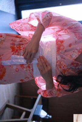 (اینه) حس کامل رهایی بدون پنهانکاری می آید (50P)